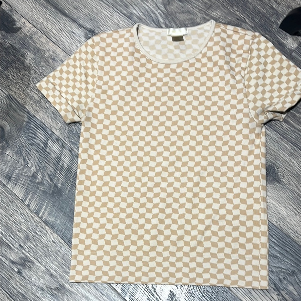 Geometric Patterned Short Sleeve Tee